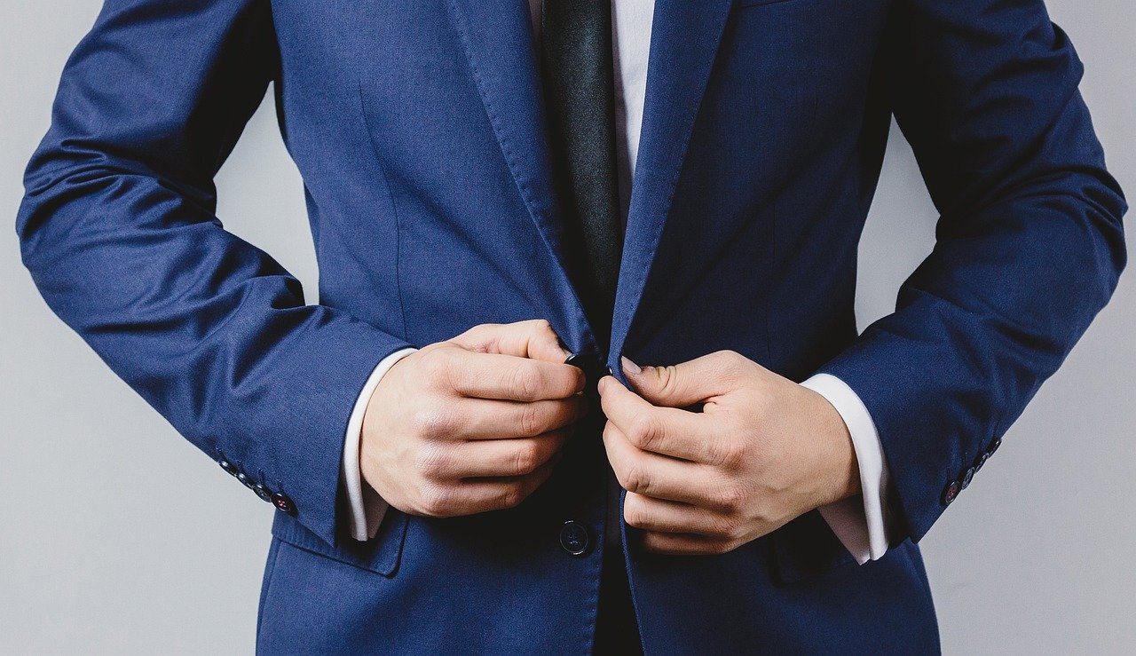 When to Hire a Lawyer