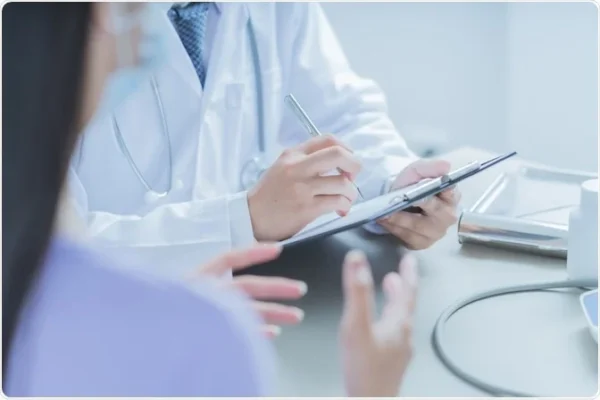 How an Ear Nose & Throat Specialist Diagnoses and Treats Sinusitis